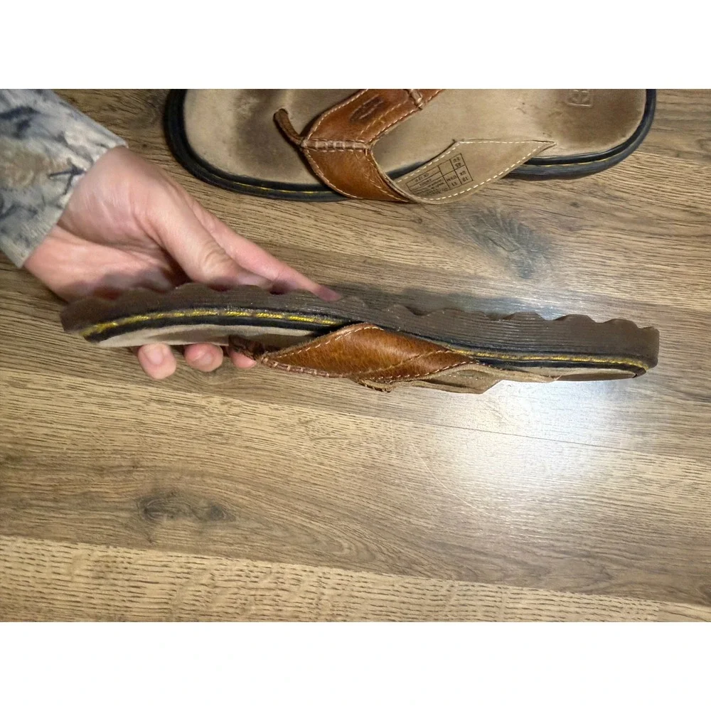 Dr. Martens Leather Flip Flops Mens 11 Brown Adult Thong Sandals Used Good